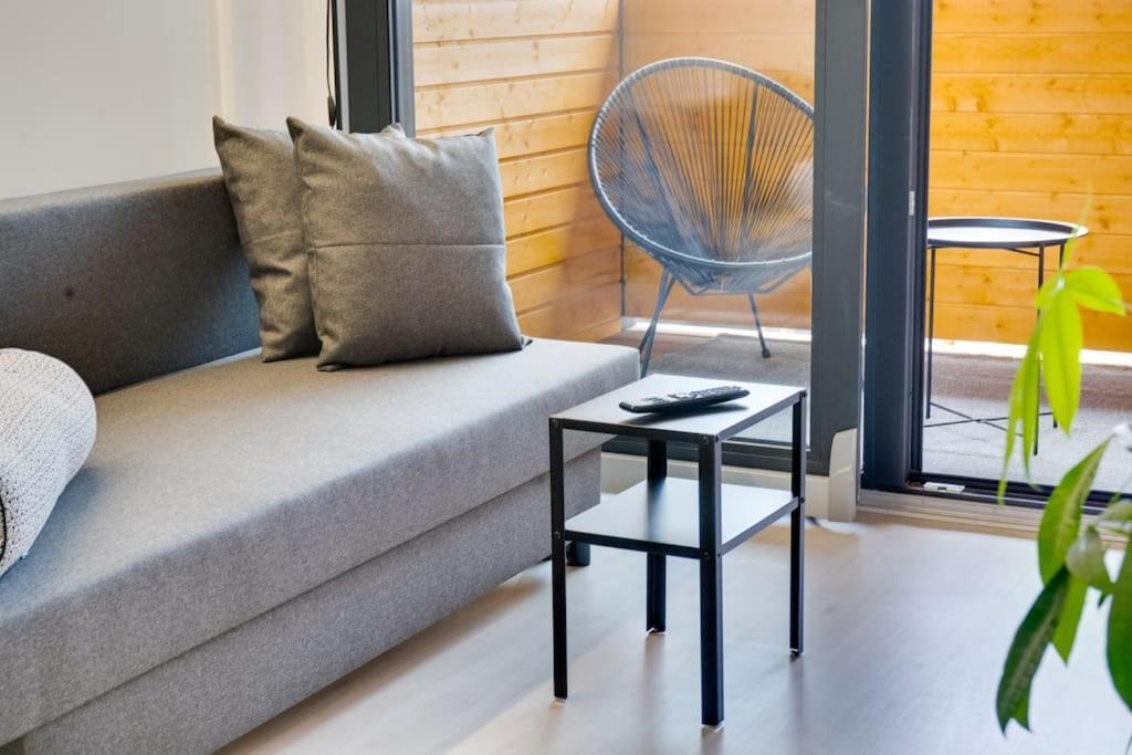 Best Location In Tampere! Modern City Apartment, 2Rooms, Kitchen And Balcony Exterior photo